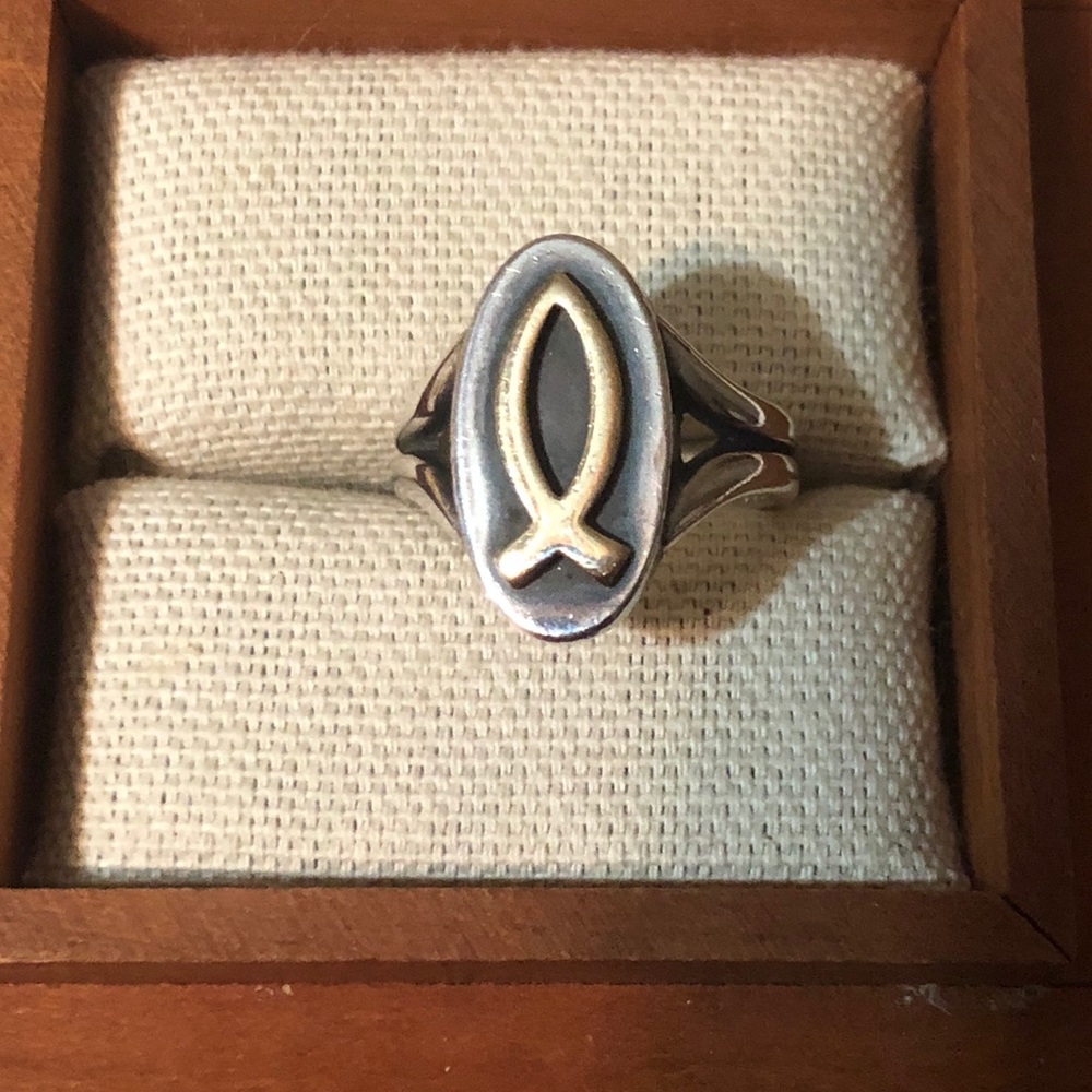 Retired and rare James Avery icthus ring
